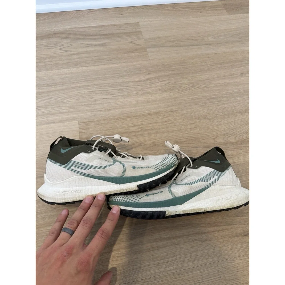 Nike React Pegasus Trail 4 Gore-Tex Low Top Running White Olive Green Men Size 7